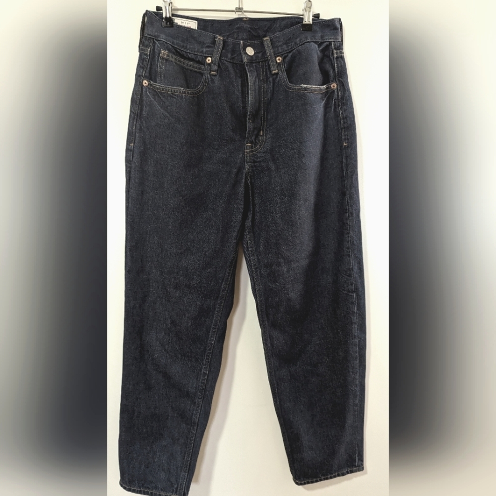 Gap Barrel Jean High Rise Dark Wash